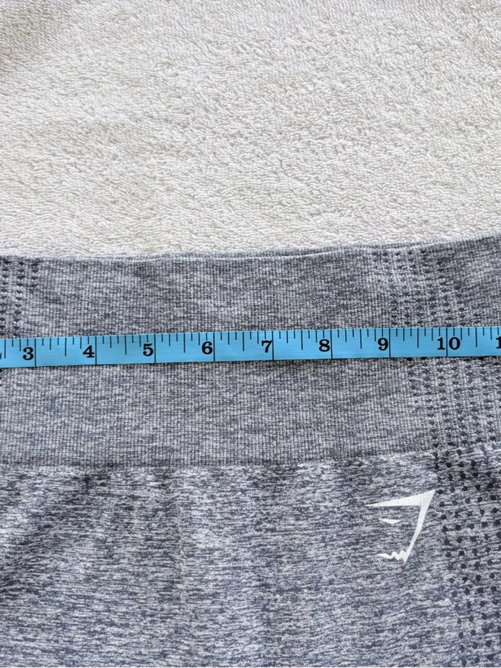 Gymshark Grey Seamless Crop Top and Leggings Set Sz Small EUC - Picture 11 of 15